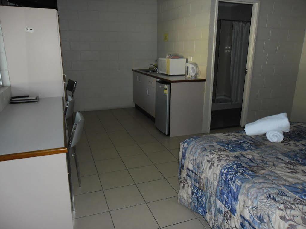 Banjo Paterson Motor Inn Townsville Zewnętrze zdjęcie